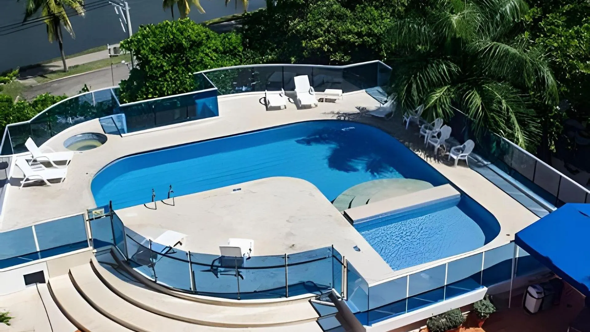 1003 Mirador Del Laguito. 2 Hab location